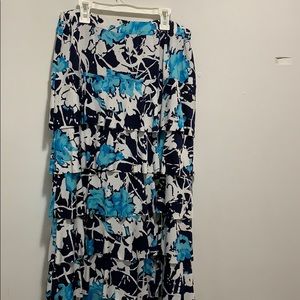 Like new ruffle skirt.